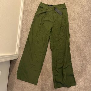 Cute and comfy green pants
